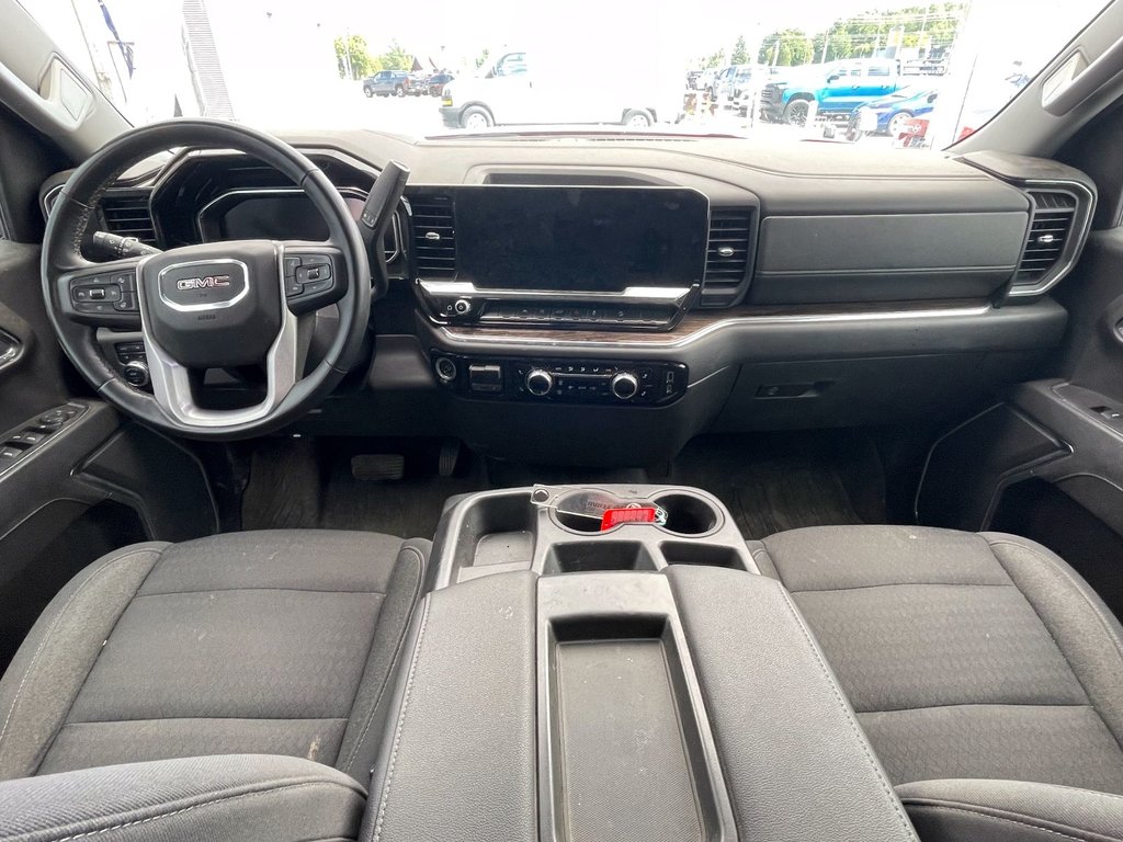 2023 GMC Sierra 1500 in St-Jérôme, Quebec - 10 - w1024h768px