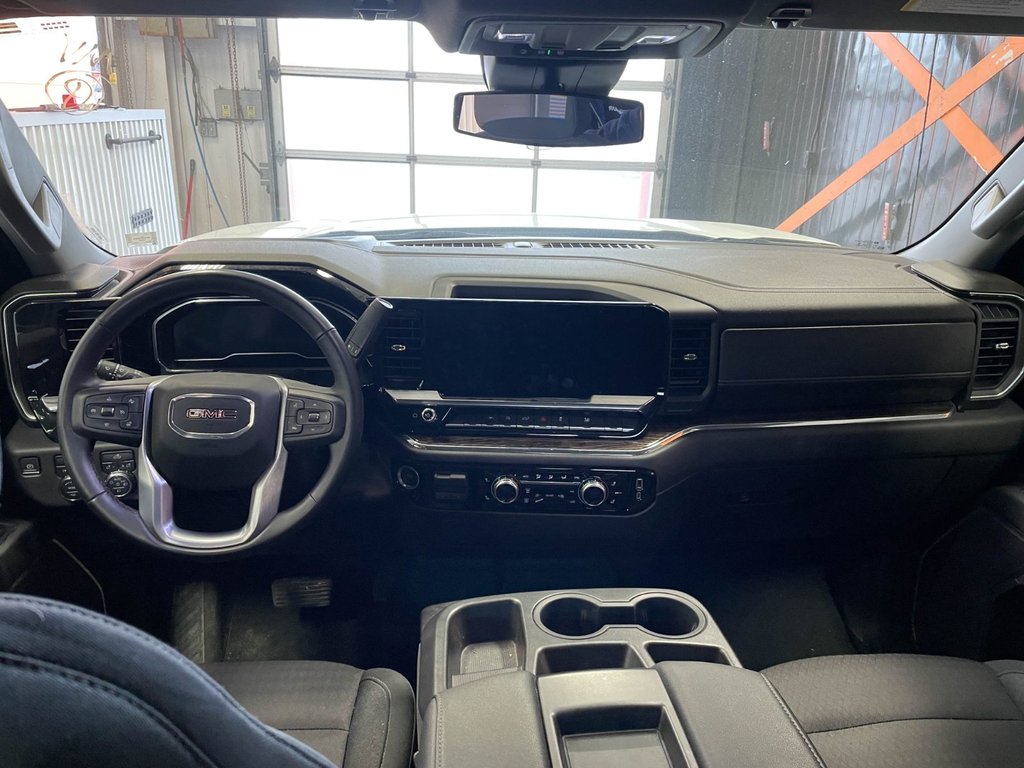 2023 GMC Sierra 1500 in St-Jérôme, Quebec - 12 - w1024h768px