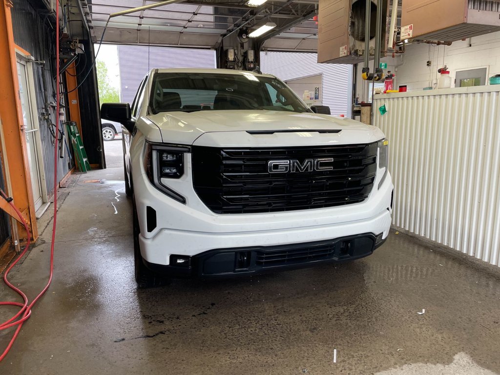 2023 GMC Sierra 1500 in St-Jérôme, Quebec - 10 - w1024h768px