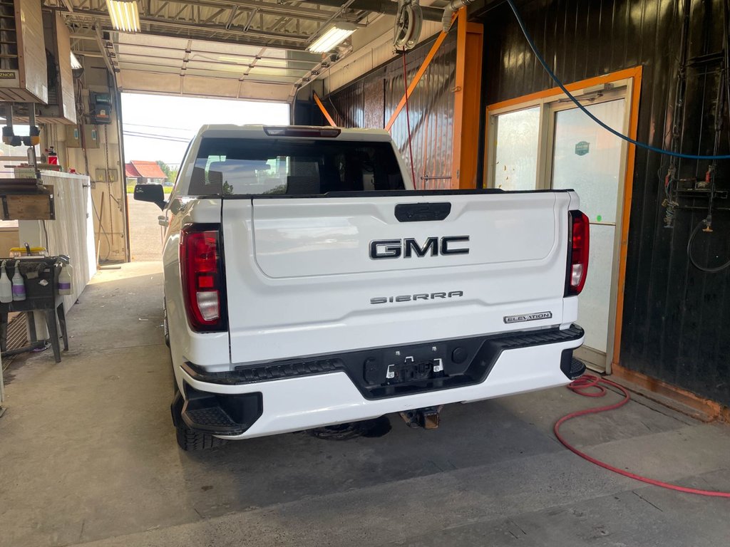 2023 GMC Sierra 1500 in St-Jérôme, Quebec - 6 - w1024h768px