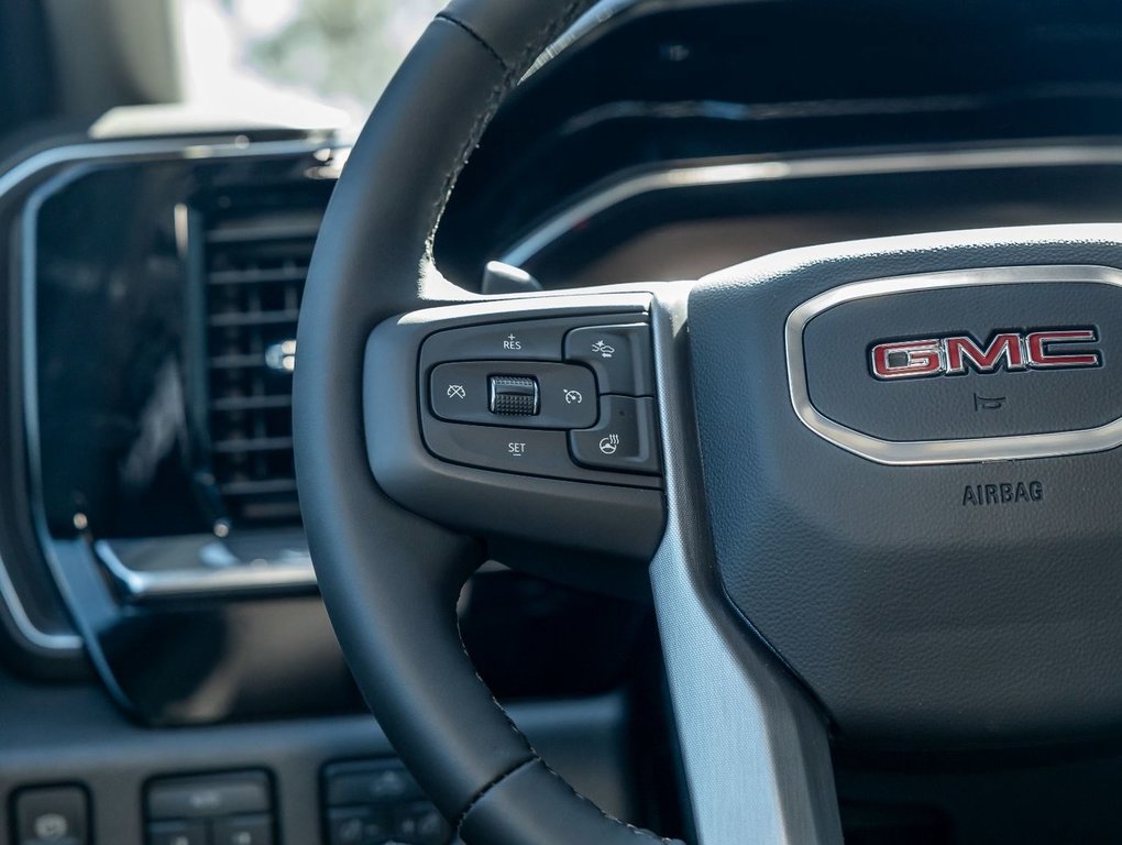 2024 GMC Sierra 1500 in St-Jérôme, Quebec - 17 - w1024h768px