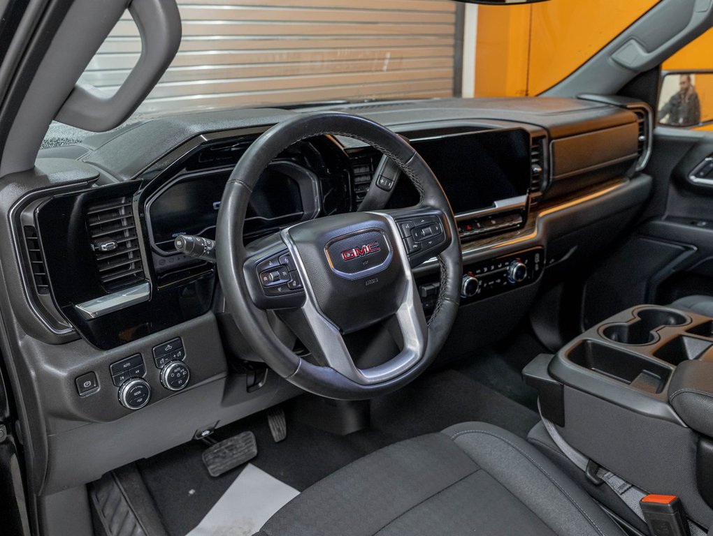 2024 GMC Sierra 1500 in St-Jérôme, Quebec - 2 - w1024h768px