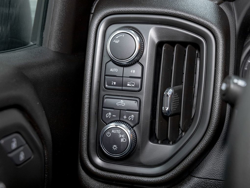 2024 GMC Sierra 1500 in St-Jérôme, Quebec - 22 - w1024h768px