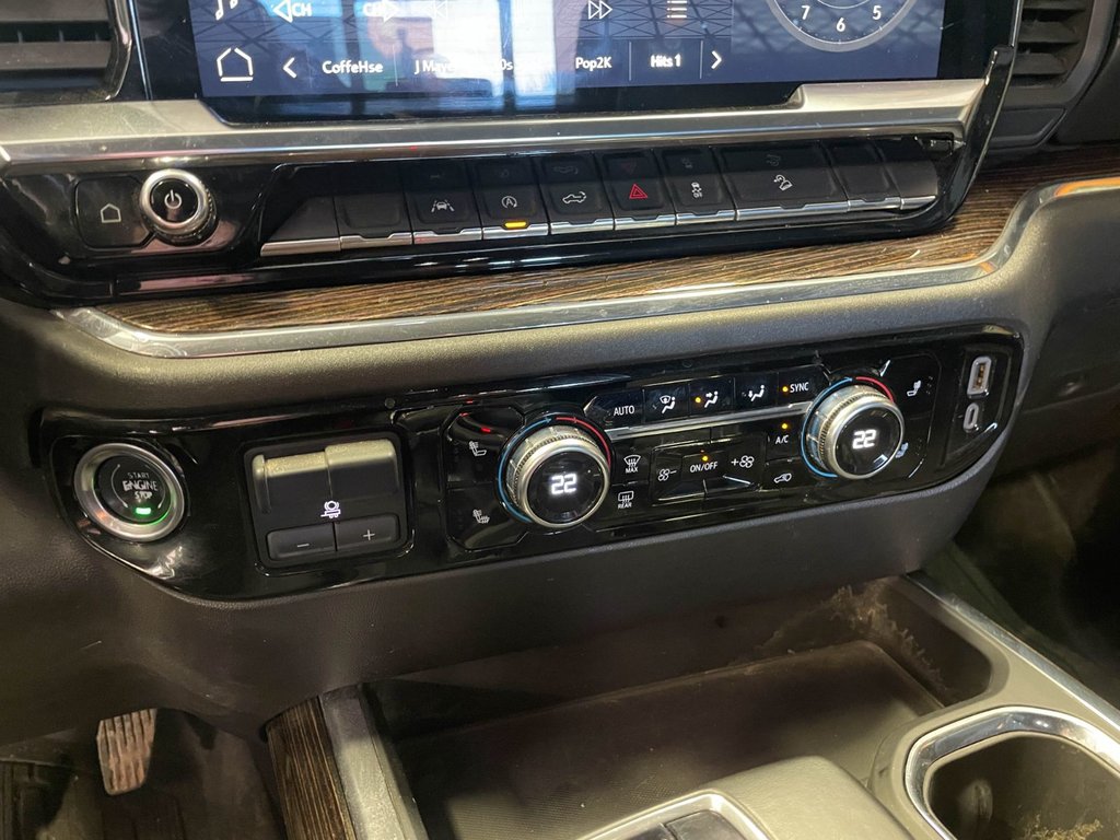 2024 GMC Sierra 1500 in St-Jérôme, Quebec - 12 - w1024h768px