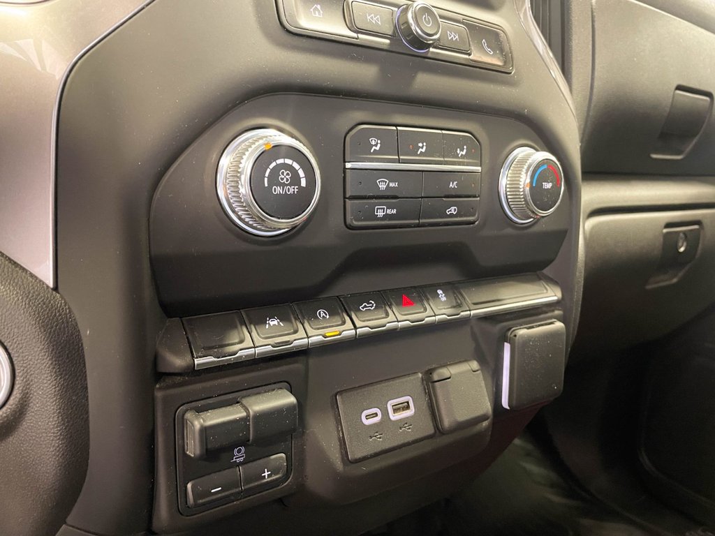 2024 GMC Sierra 1500 in St-Jérôme, Quebec - 15 - w1024h768px