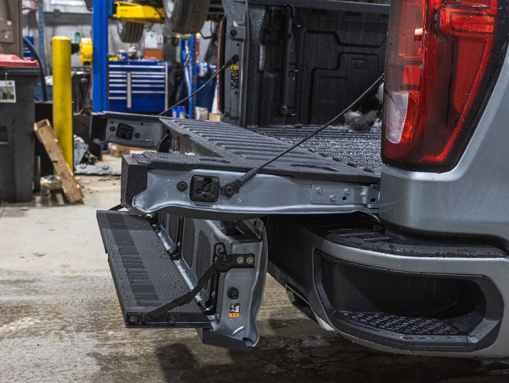 2025 GMC Sierra 1500 in St-Jérôme, Quebec - 10 - w1024h768px