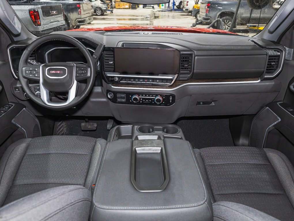 2025 GMC Sierra 1500 in St-Jérôme, Quebec - 4 - w1024h768px