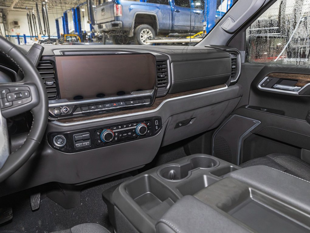 2025 GMC Sierra 1500 in St-Jérôme, Quebec - 19 - w1024h768px