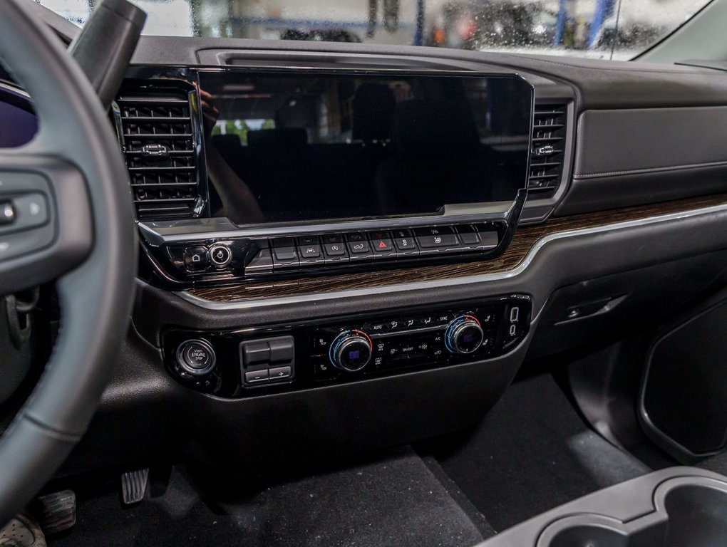 2025 GMC Sierra 1500 in St-Jérôme, Quebec - 20 - w1024h768px