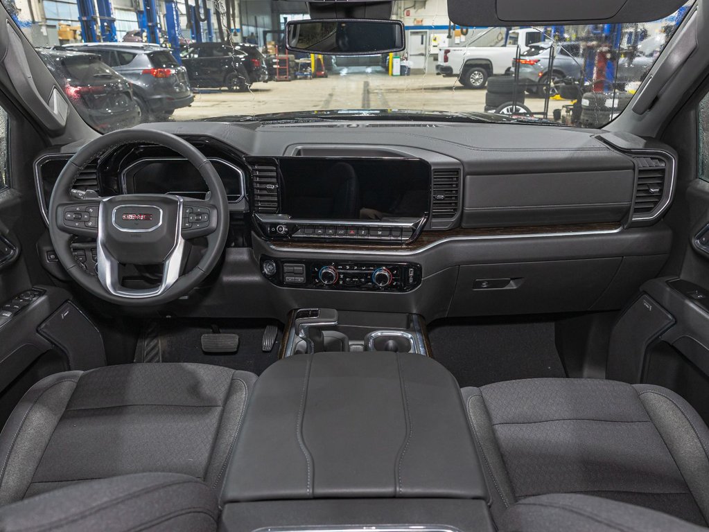 2025 GMC Sierra 1500 in St-Jérôme, Quebec - 4 - w1024h768px