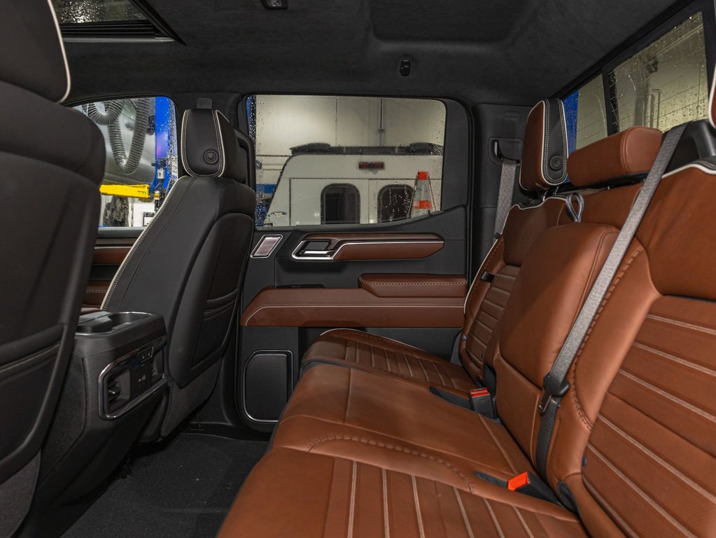 2025 GMC Sierra 1500 in St-Jérôme, Quebec - 35 - w1024h768px