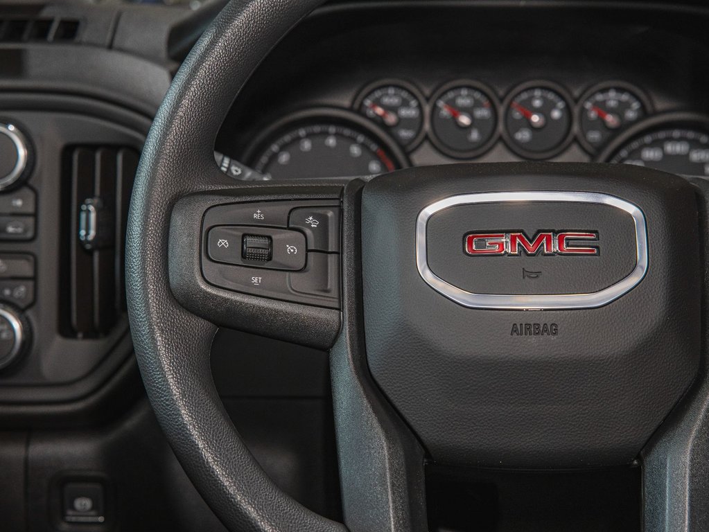 2025 GMC Sierra 1500 in St-Jérôme, Quebec - 13 - w1024h768px
