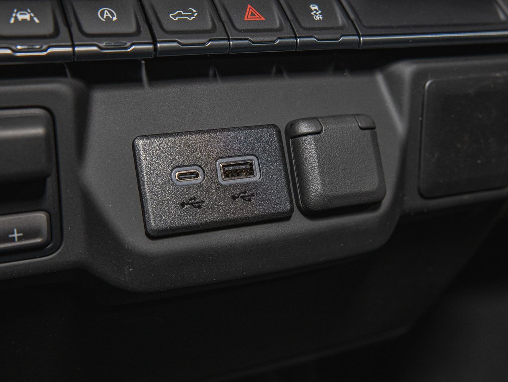 2025 GMC Sierra 1500 in St-Jérôme, Quebec - 24 - w1024h768px