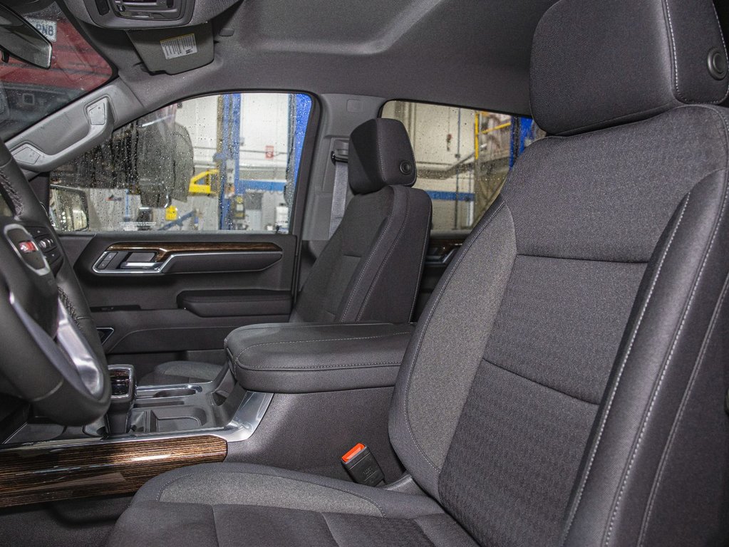 2025 GMC Sierra 1500 in St-Jérôme, Quebec - 11 - w1024h768px