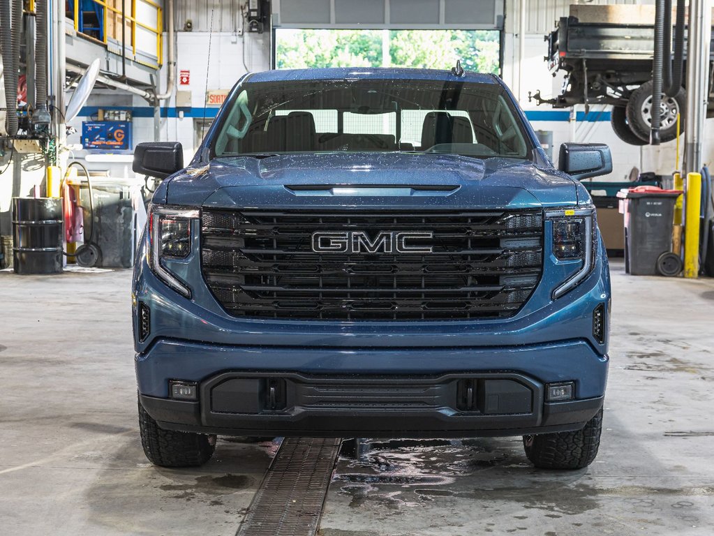 2025 GMC Sierra 1500 in St-Jérôme, Quebec - 2 - w1024h768px