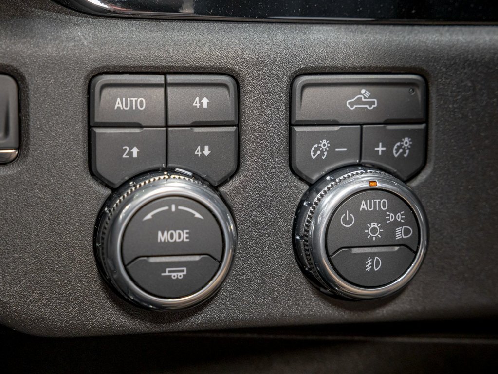 2025 GMC Sierra 1500 in St-Jérôme, Quebec - 25 - w1024h768px