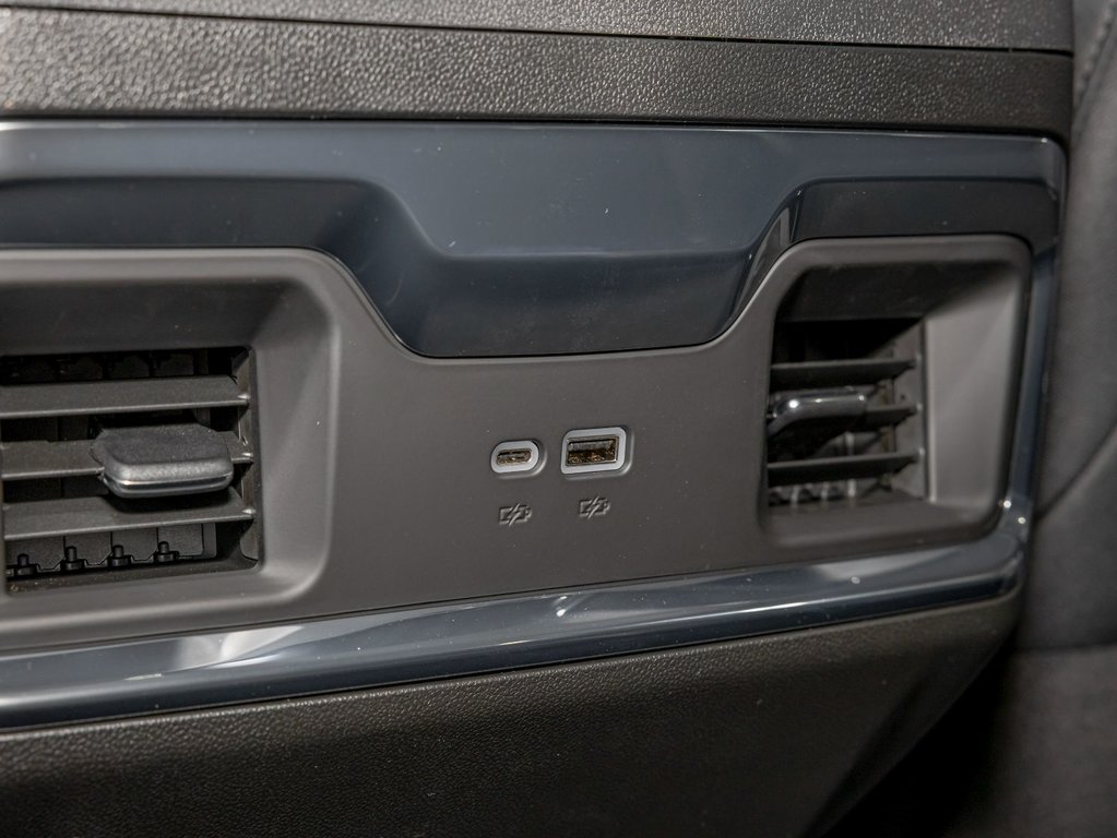 2025 GMC Sierra 1500 in St-Jérôme, Quebec - 34 - w1024h768px