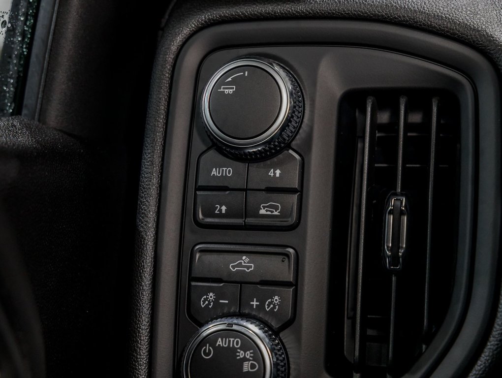 2025 GMC Sierra 1500 in St-Jérôme, Quebec - 22 - w1024h768px