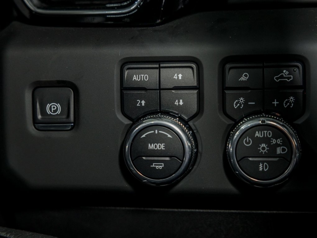 2025 GMC Sierra 1500 in St-Jérôme, Quebec - 25 - w1024h768px