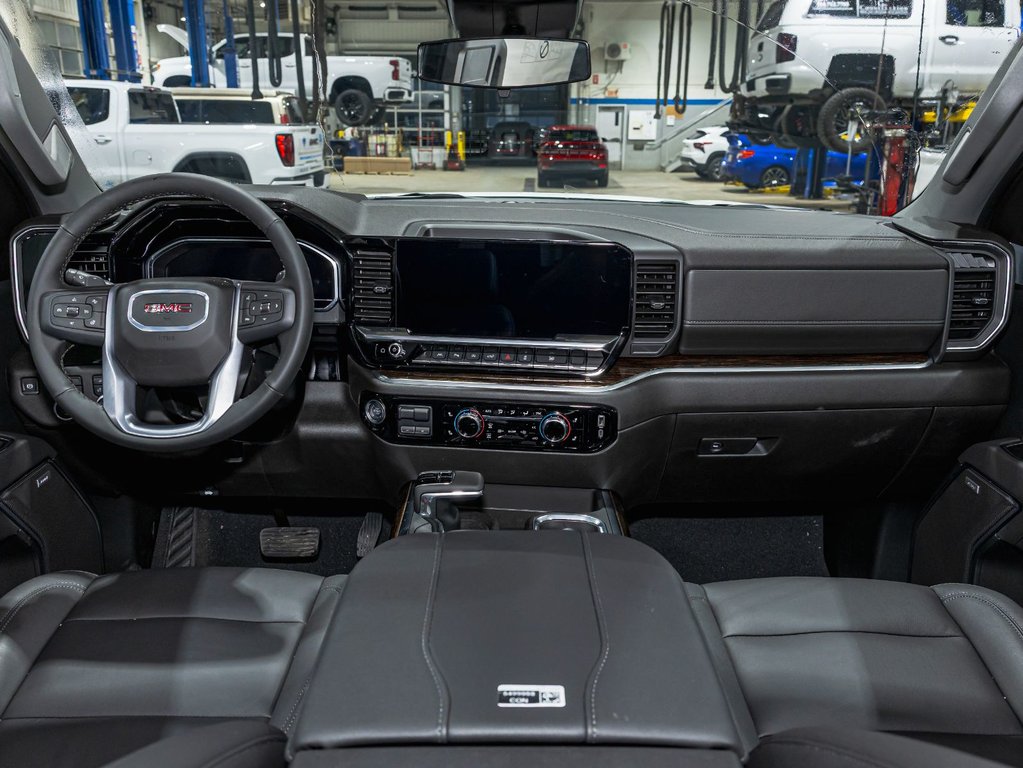 2025 GMC Sierra 1500 in St-Jérôme, Quebec - 4 - w1024h768px