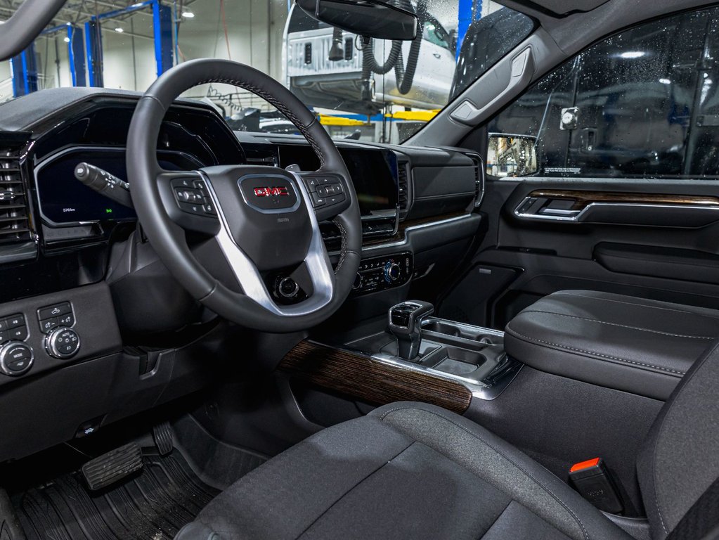 2026 GMC Sierra 1500 in St-Jérôme, Quebec - 12 - w1024h768px