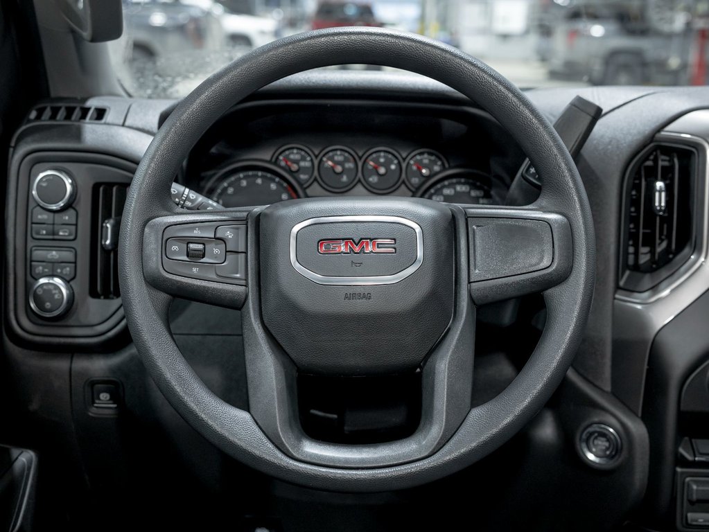 2026 GMC Sierra 1500 in St-Jérôme, Quebec - 12 - w1024h768px