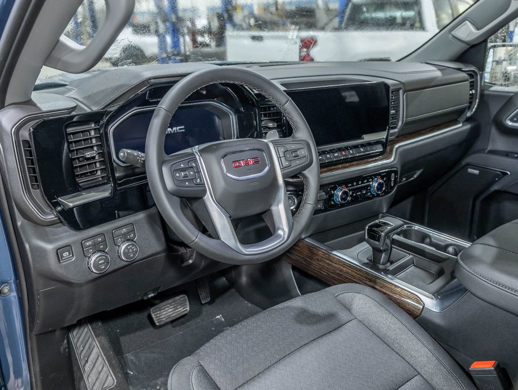 2026 GMC Sierra 1500 in St-Jérôme, Quebec - 12 - w1024h768px