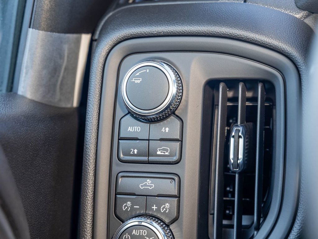 2026 GMC Sierra 1500 in St-Jérôme, Quebec - 22 - w1024h768px