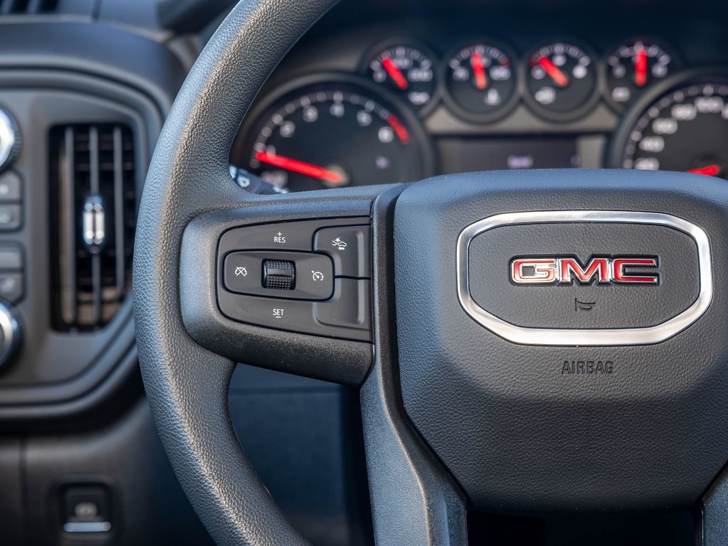 2026 GMC Sierra 1500 in St-Jérôme, Quebec - 13 - w1024h768px
