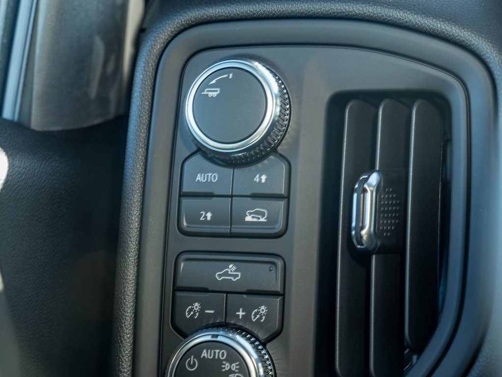 2026 GMC Sierra 1500 in St-Jérôme, Quebec - 17 - w1024h768px