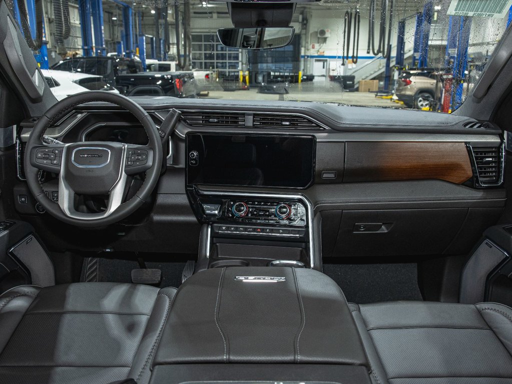 2026 GMC Sierra 2500 HD in St-Jérôme, Quebec - 4 - w1024h768px