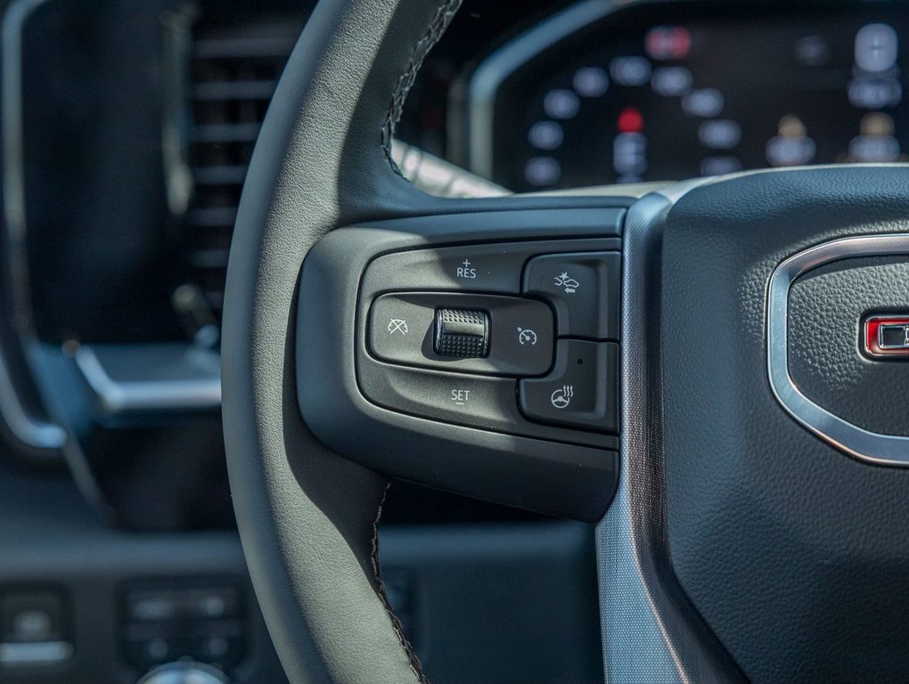 2024 GMC Sierra 2500 HD in St-Jérôme, Quebec - 16 - w1024h768px