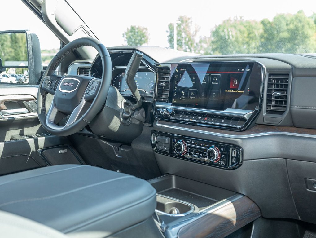 GMC Sierra 2500 HD  2024 à St-Jérôme, Québec - 32 - w1024h768px