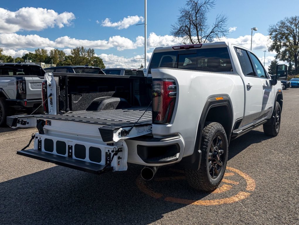 2025 GMC Sierra 2500 HD in St-Jérôme, Quebec - 10 - w1024h768px