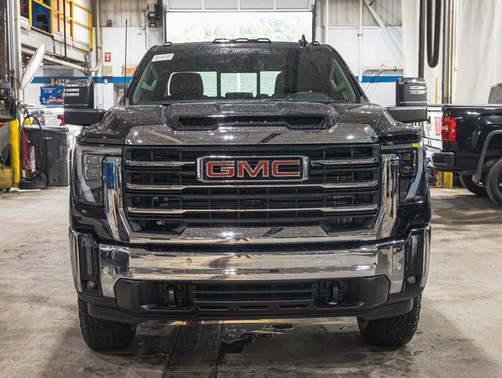 2025 GMC Sierra 2500 HD in St-Jérôme, Quebec - 2 - w1024h768px