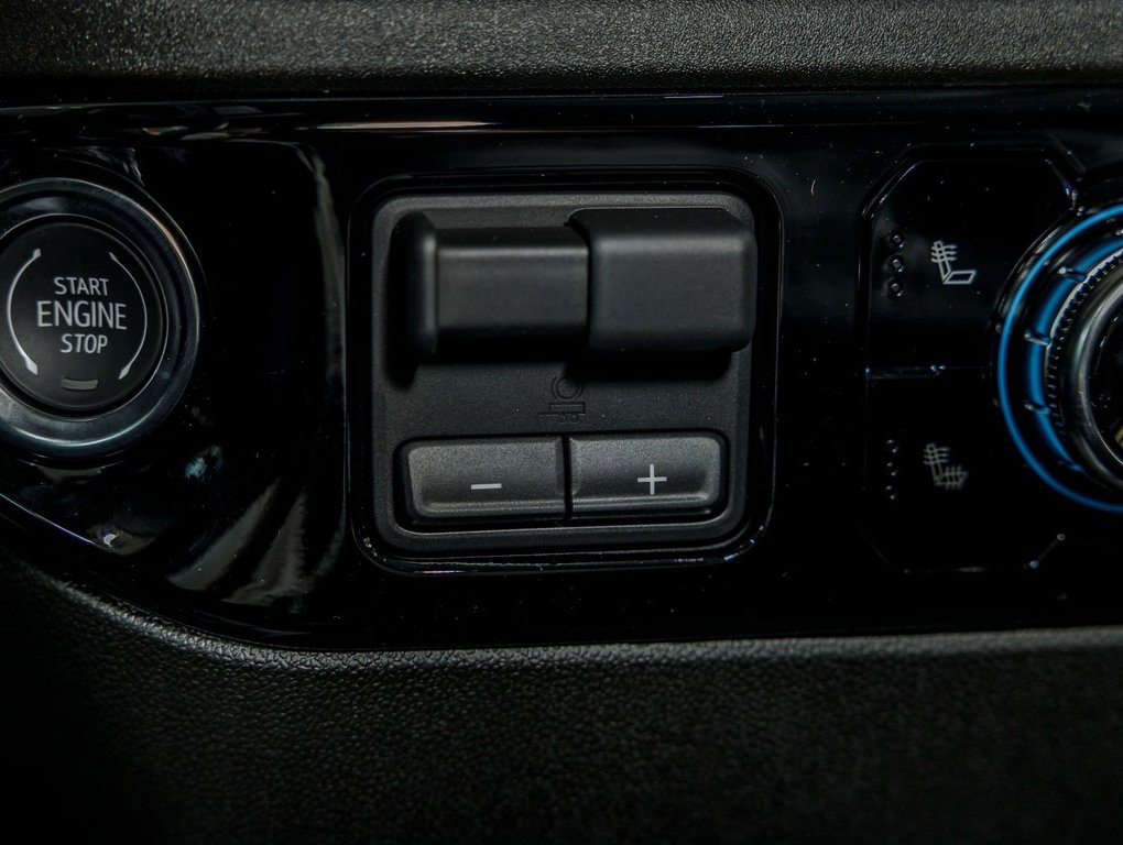 2025 GMC Sierra 2500 HD in St-Jérôme, Quebec - 26 - w1024h768px