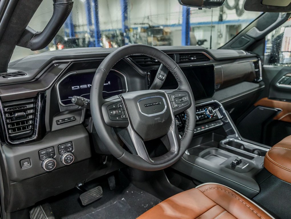 2025 GMC Sierra 2500 HD in St-Jérôme, Quebec - 12 - w1024h768px