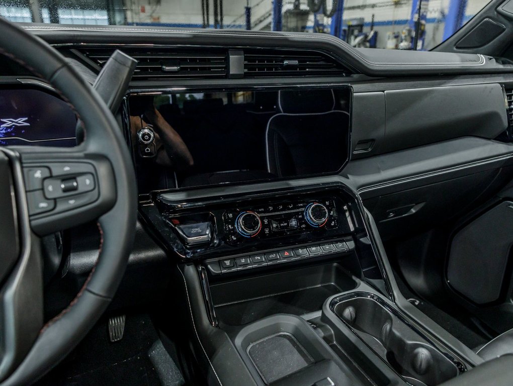 2025 GMC Sierra 2500 HD in St-Jérôme, Quebec - 22 - w1024h768px