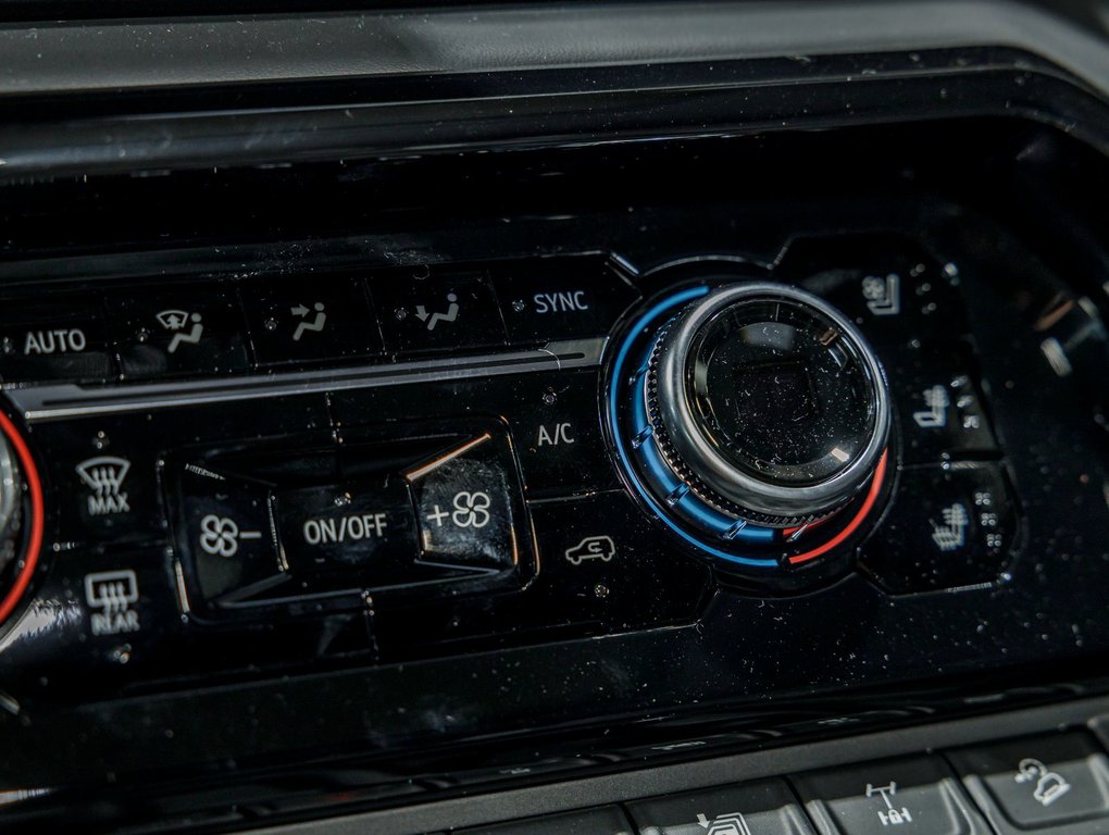 2025 GMC Sierra 2500 HD in St-Jérôme, Quebec - 25 - w1024h768px