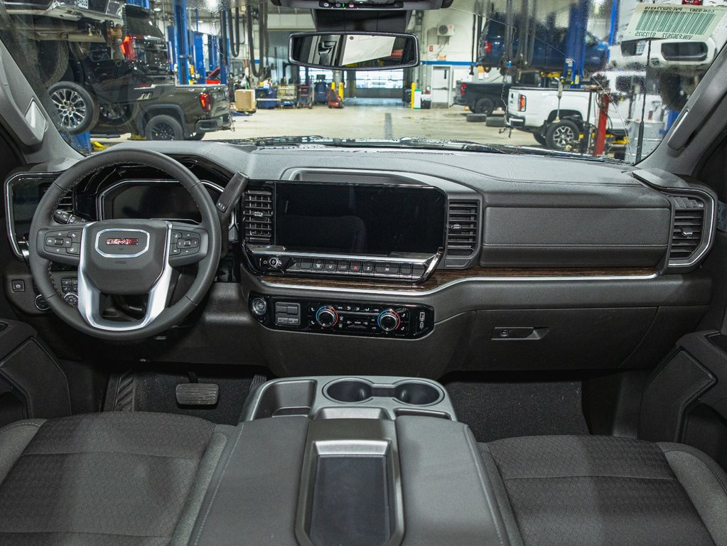 2025 GMC Sierra 2500 HD in St-Jérôme, Quebec - 4 - w1024h768px