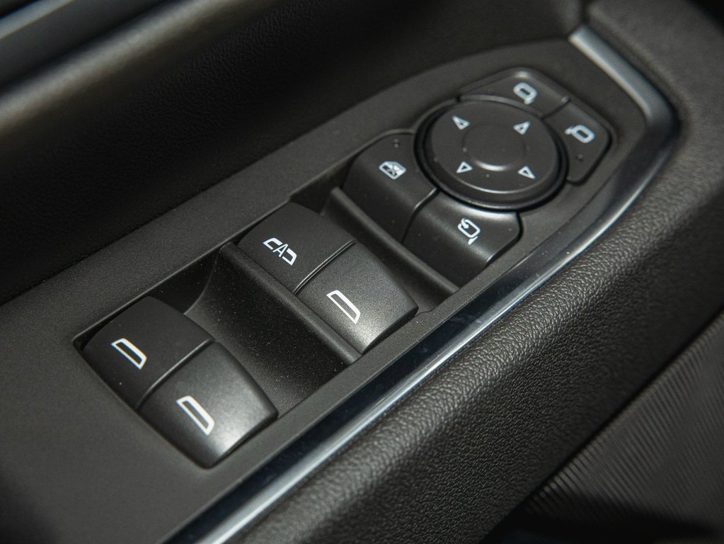 2025 GMC Sierra 2500 HD in St-Jérôme, Quebec - 27 - w1024h768px