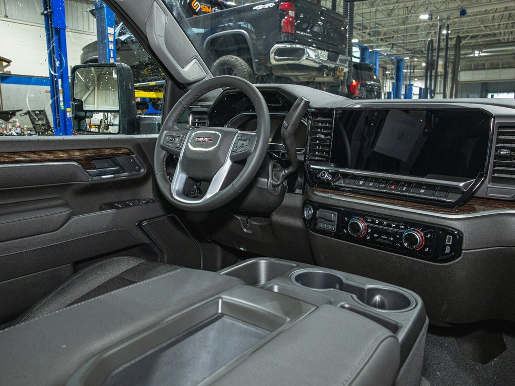 2025 GMC Sierra 2500 HD in St-Jérôme, Quebec - 29 - w1024h768px