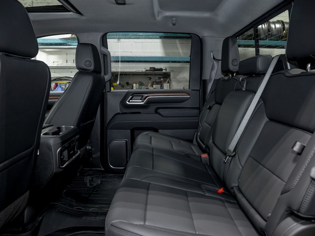 2026 GMC Sierra 2500 HD in St-Jérôme, Quebec - 32 - w1024h768px