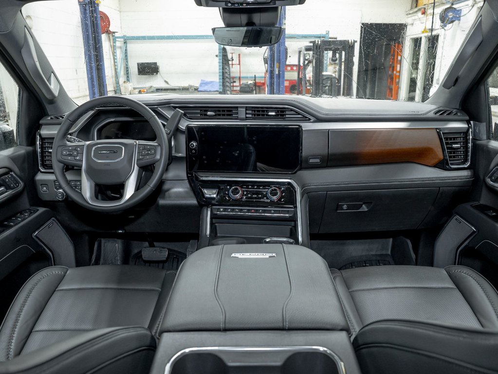 2026 GMC Sierra 2500 HD in St-Jérôme, Quebec - 4 - w1024h768px