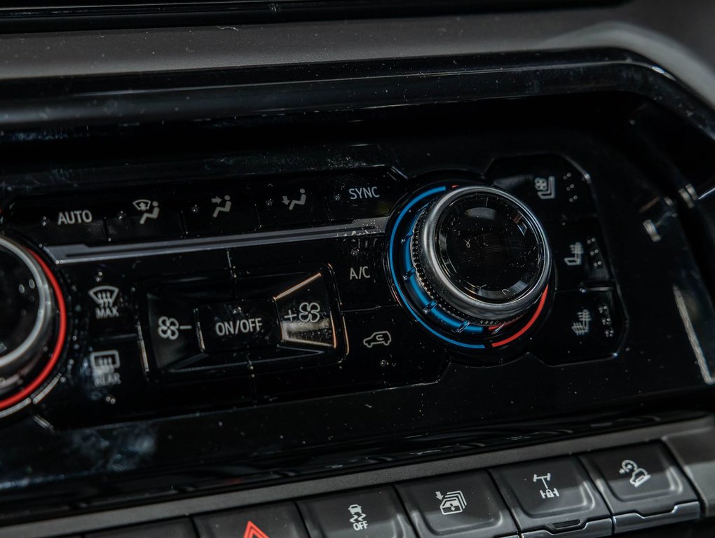 2026 GMC Sierra 2500 HD in St-Jérôme, Quebec - 25 - w1024h768px