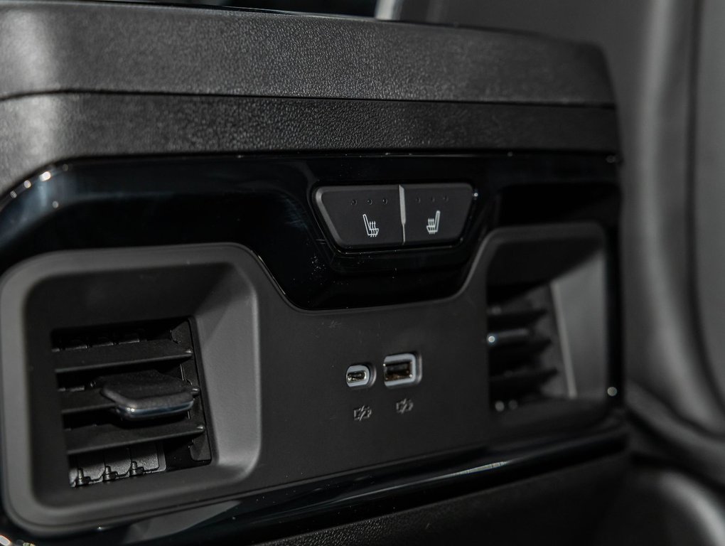 2026 GMC Sierra 2500 HD in St-Jérôme, Quebec - 35 - w1024h768px