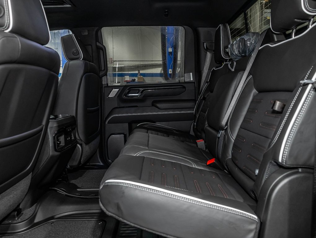 2026 GMC Sierra 2500 HD in St-Jérôme, Quebec - 34 - w1024h768px