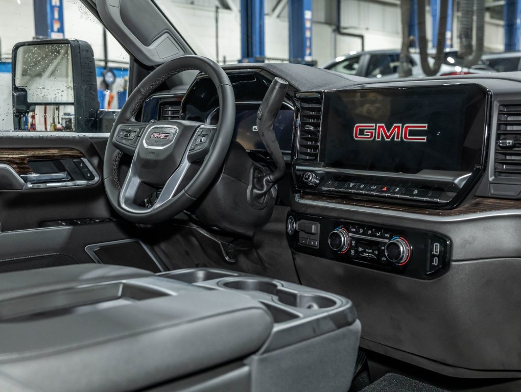 2026 GMC Sierra 2500 HD in St-Jérôme, Quebec - 30 - w1024h768px