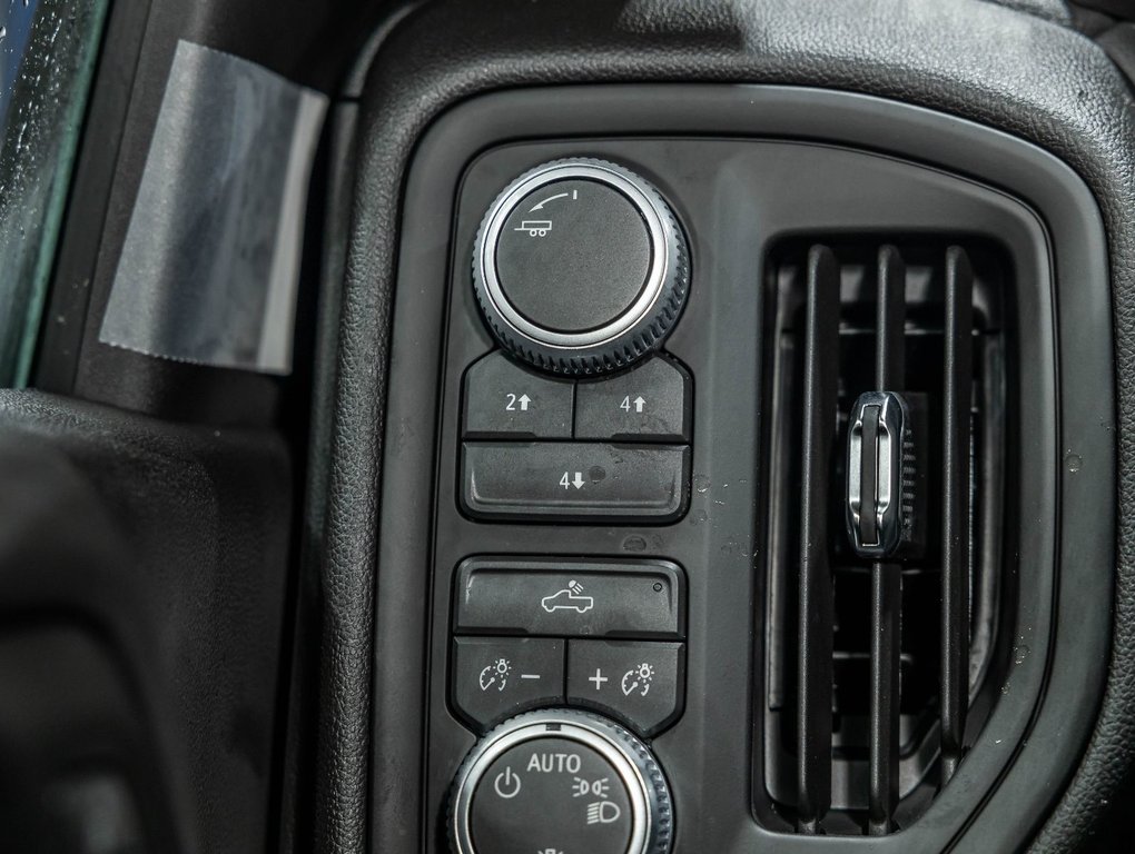 2026 GMC Sierra 2500 HD in St-Jérôme, Quebec - 22 - w1024h768px
