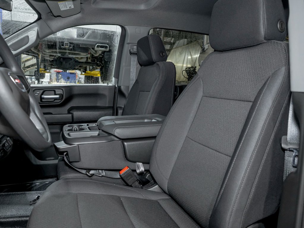 2026 GMC Sierra 2500 HD in St-Jérôme, Quebec - 10 - w1024h768px